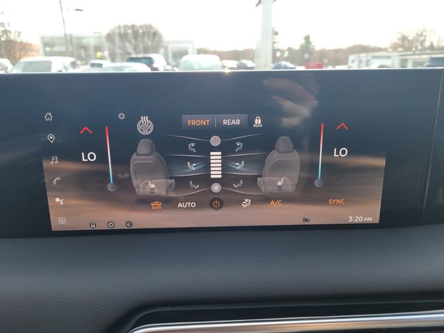 New 2025 Nissan Armada SL w/ Captain's Chari Seat Package image 22