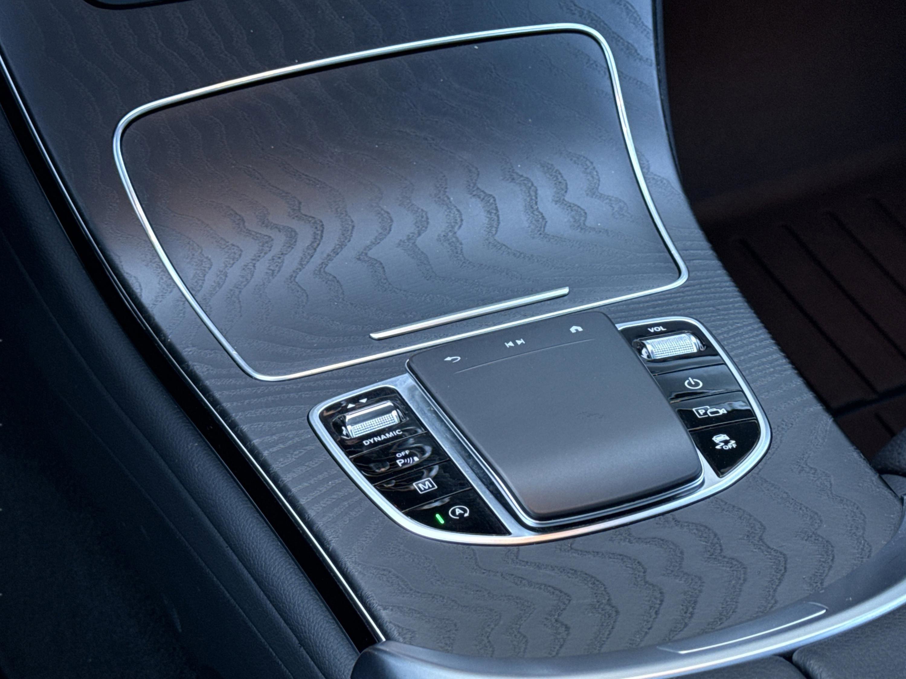 Certified 2022 Mercedes-Benz GLC 300 image 12
