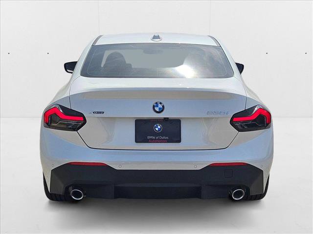 Used 2025 BMW 230i xDrive Coupe image 8