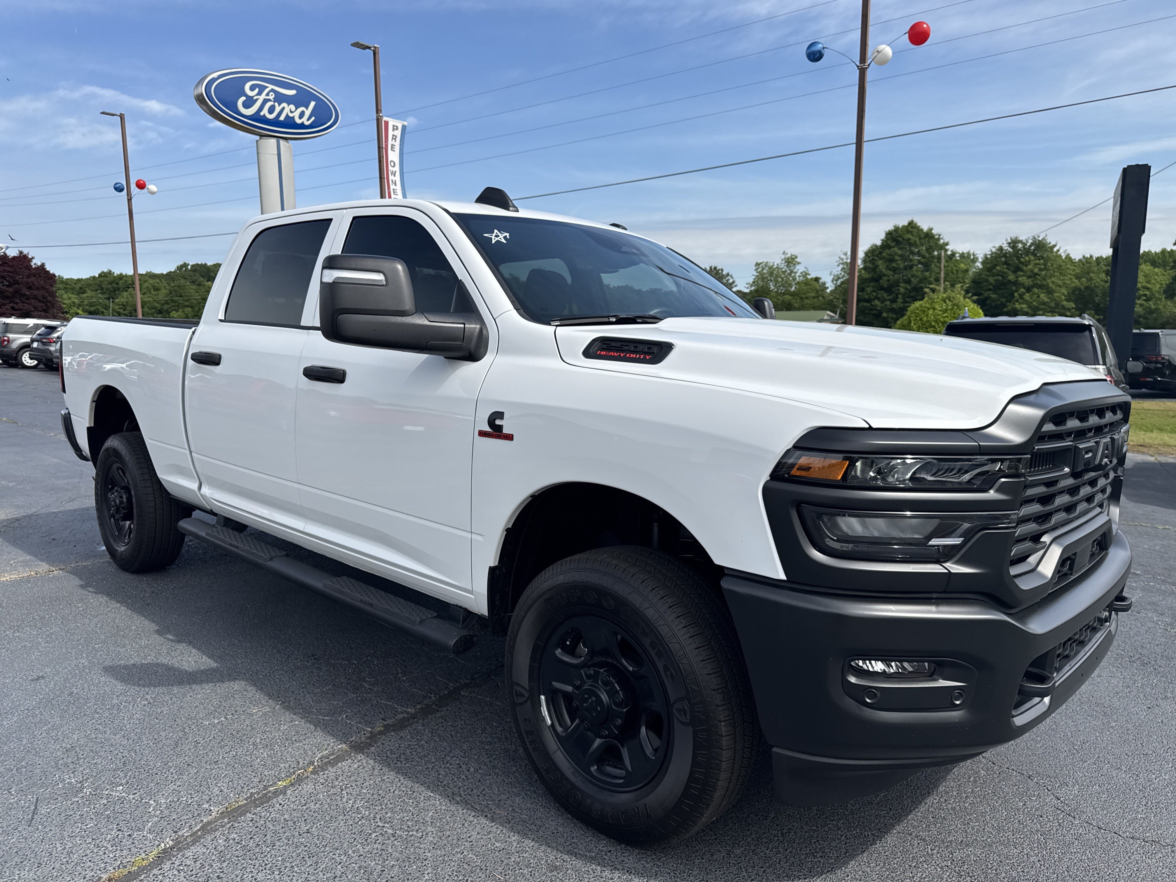 Used 2025 RAM 2500 Tradesman AWD/4WD image 4