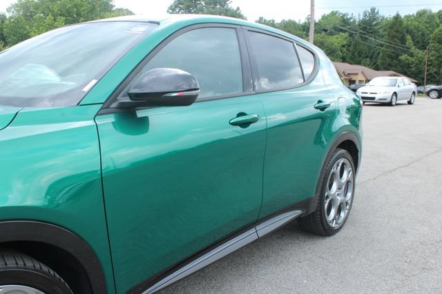 Used 2025 Alfa Romeo Tonale AWD/4WD image 45