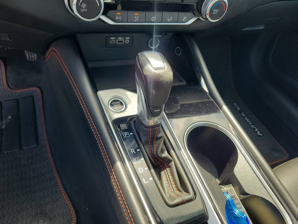 Used 2024 Nissan Altima 2.5 SR FWD image 33