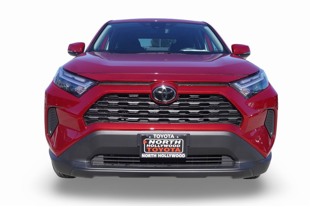 New 2025 Toyota RAV4 LE video 2
