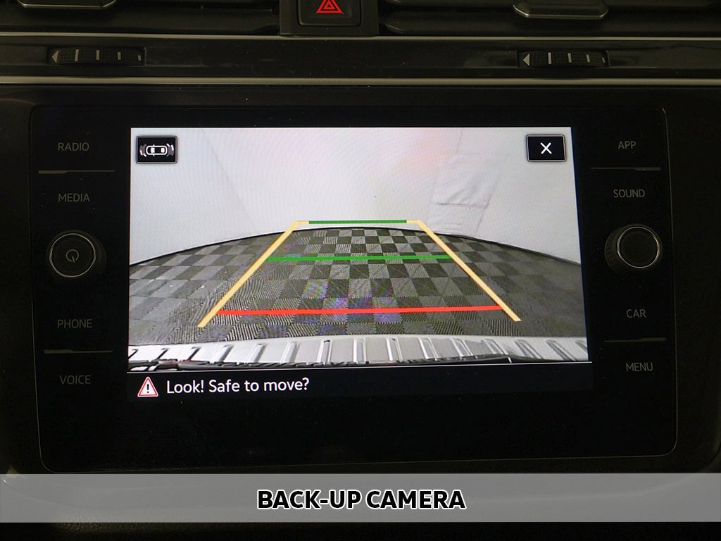 Used 2024 Volkswagen Tiguan SE image 5