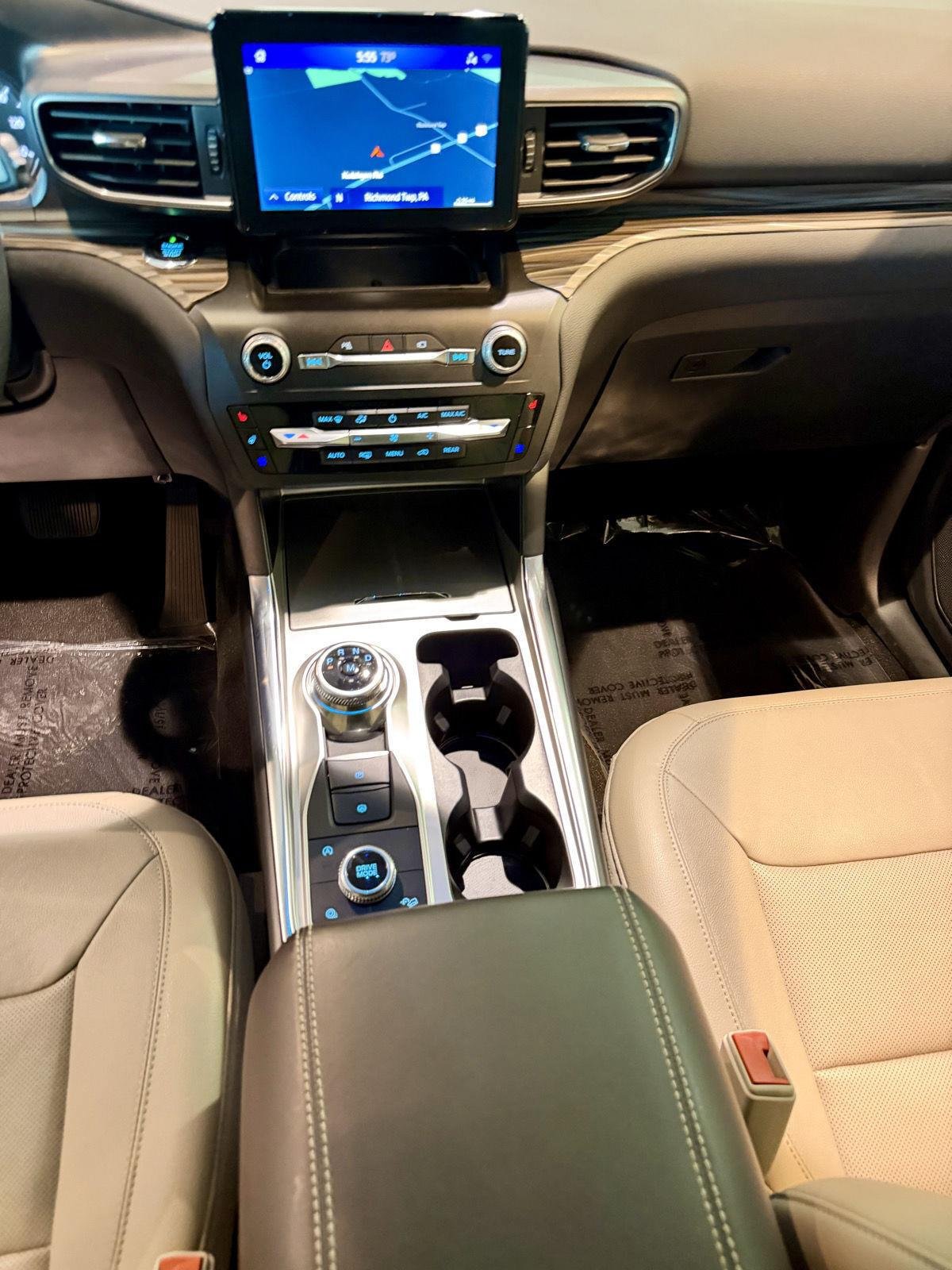 Used 2020 Ford Explorer Limited AWD/4WD image 44