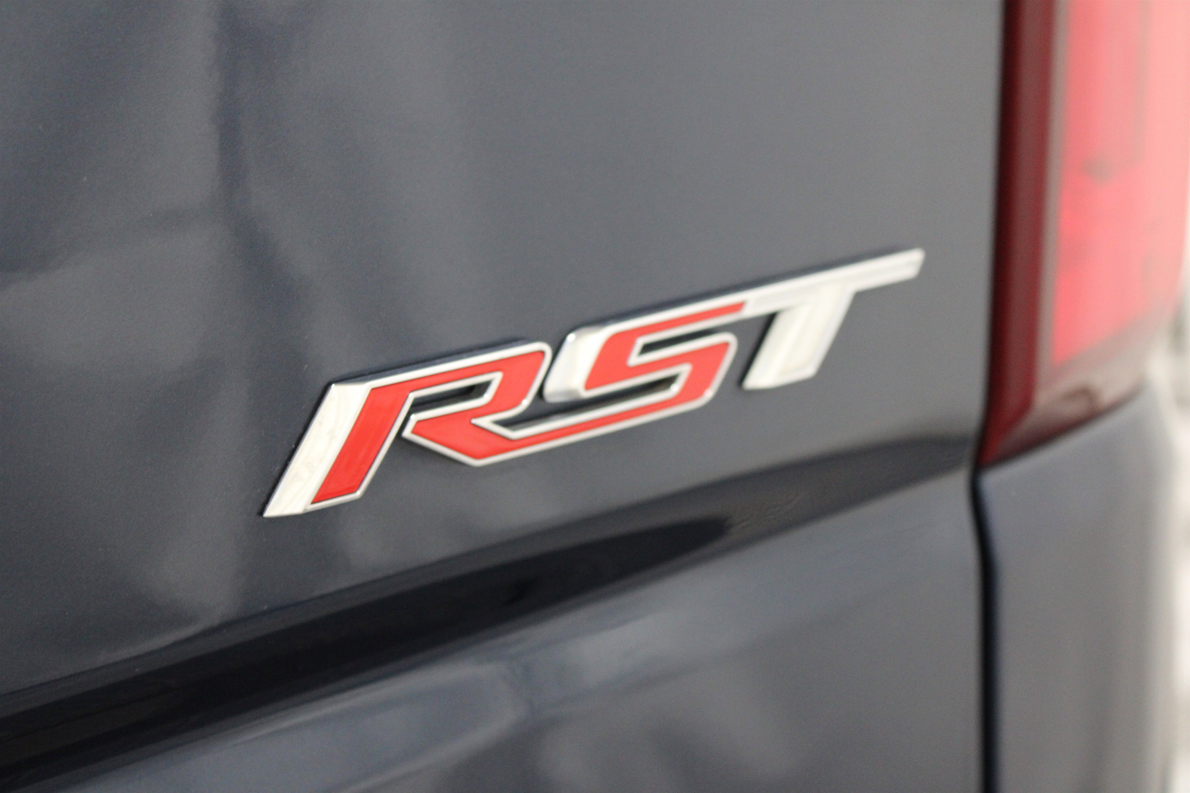 Used 2021 Chevrolet Silverado 1500 RST image 23