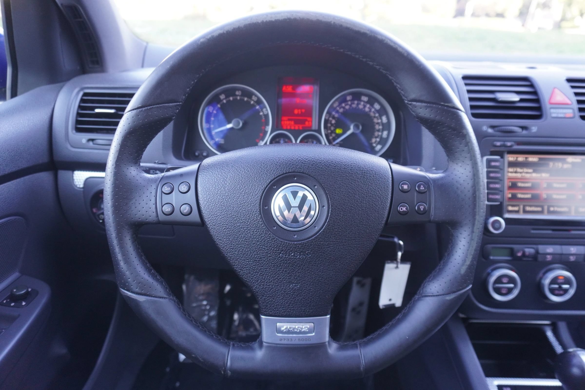 Used 2008 Volkswagen R32 AWD/4WD image 16