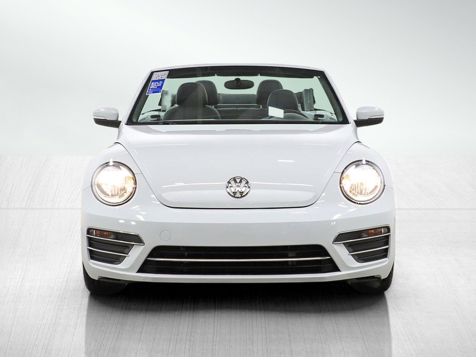 Used 2019 Volkswagen Beetle 2.0T S FWD image 8