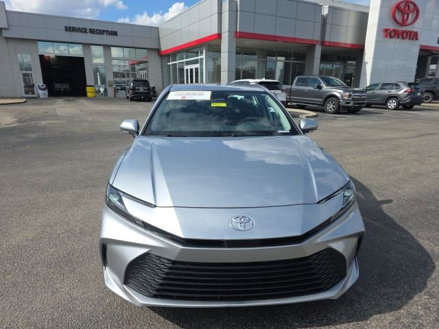 Certified 2025 Toyota Camry LE image 2