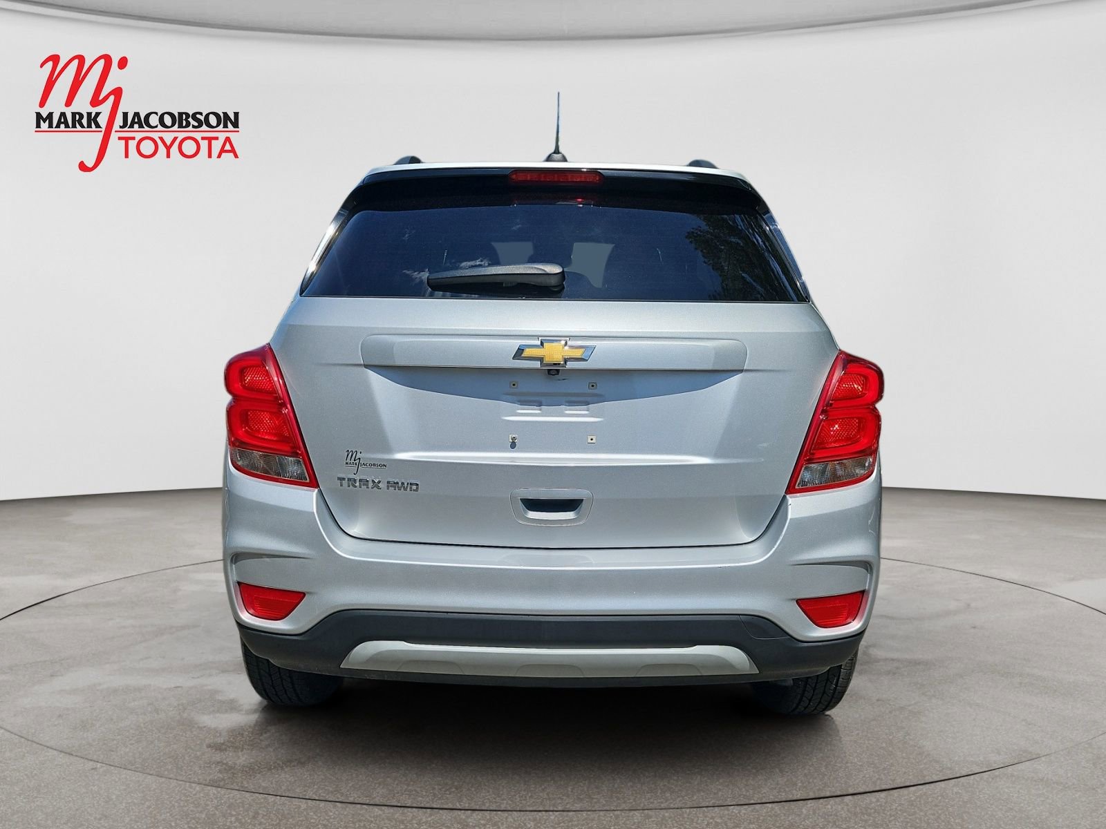 Used 2022 Chevrolet Trax LT w/ LT Convenience Package AWD/4WD image 6
