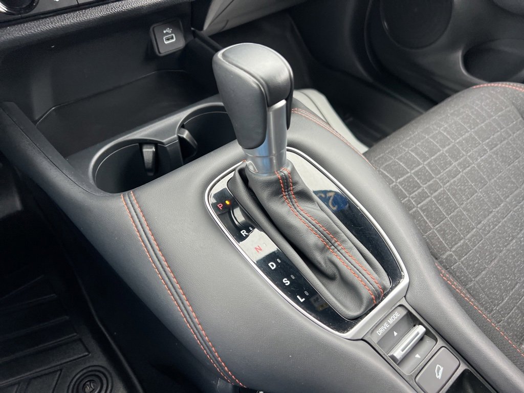 Used 2025 Honda HR-V Sport image 14