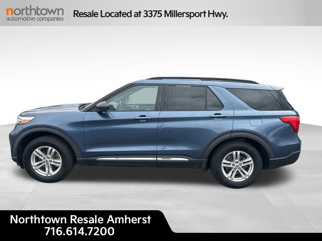 Used 2020 Ford Explorer XLT w/ Equipment Group 202A image 3
