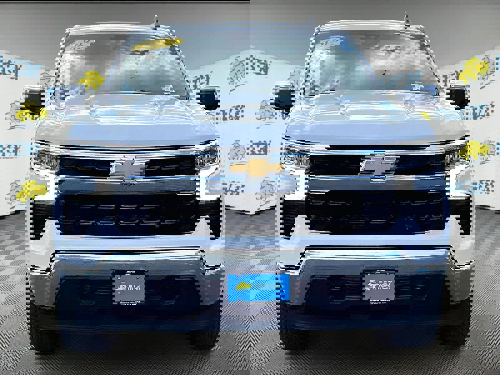 Used 2023 Chevrolet Silverado 1500 LT image 2