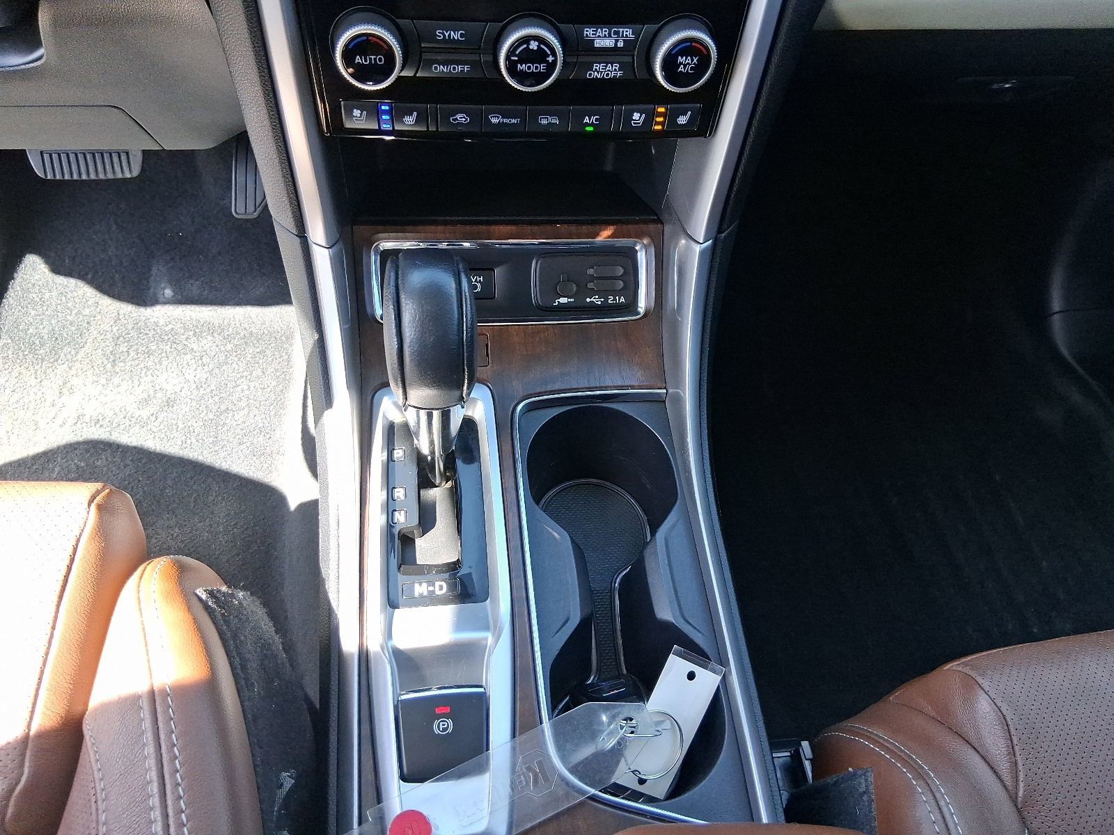 Used 2019 Subaru Ascent Touring w/ Popular Package #2 AWD/4WD image 25