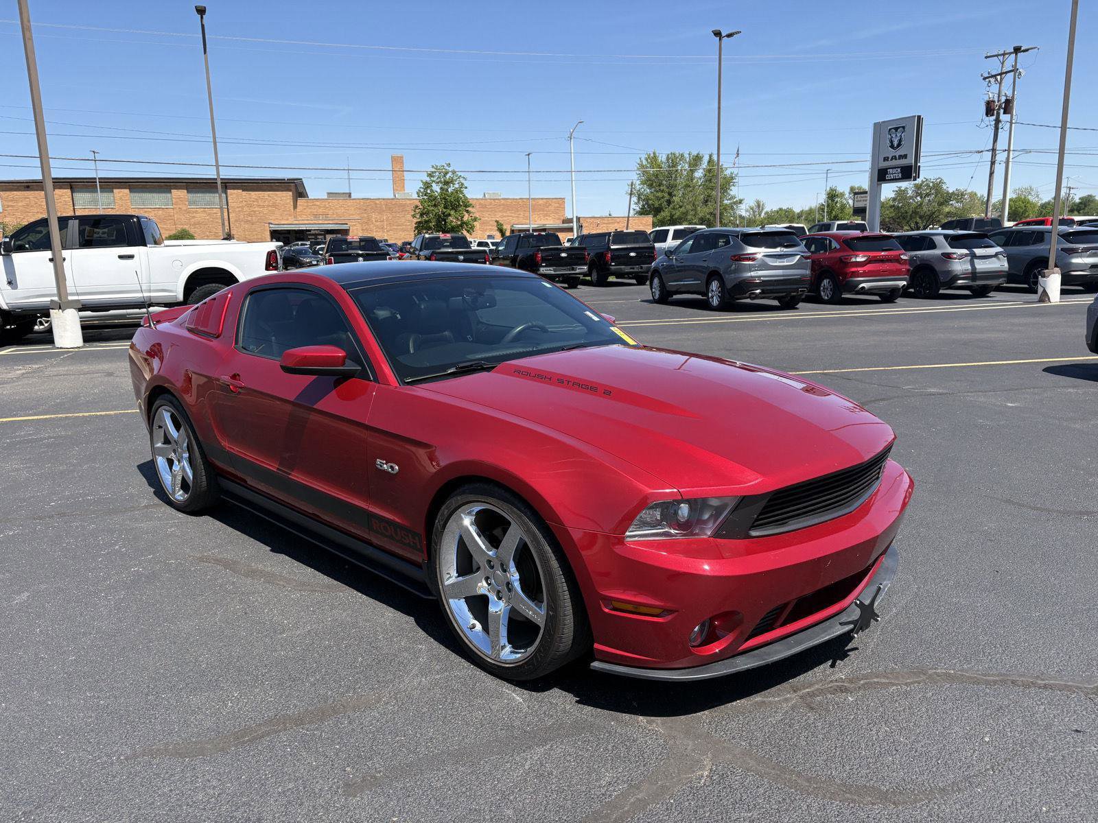 Used 2011 Ford Mustang GT Premium w/ Electronics Pkg image 2