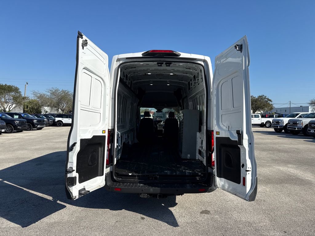 Certified 2018 Ford Transit 350 148 High Roof Extended image 26