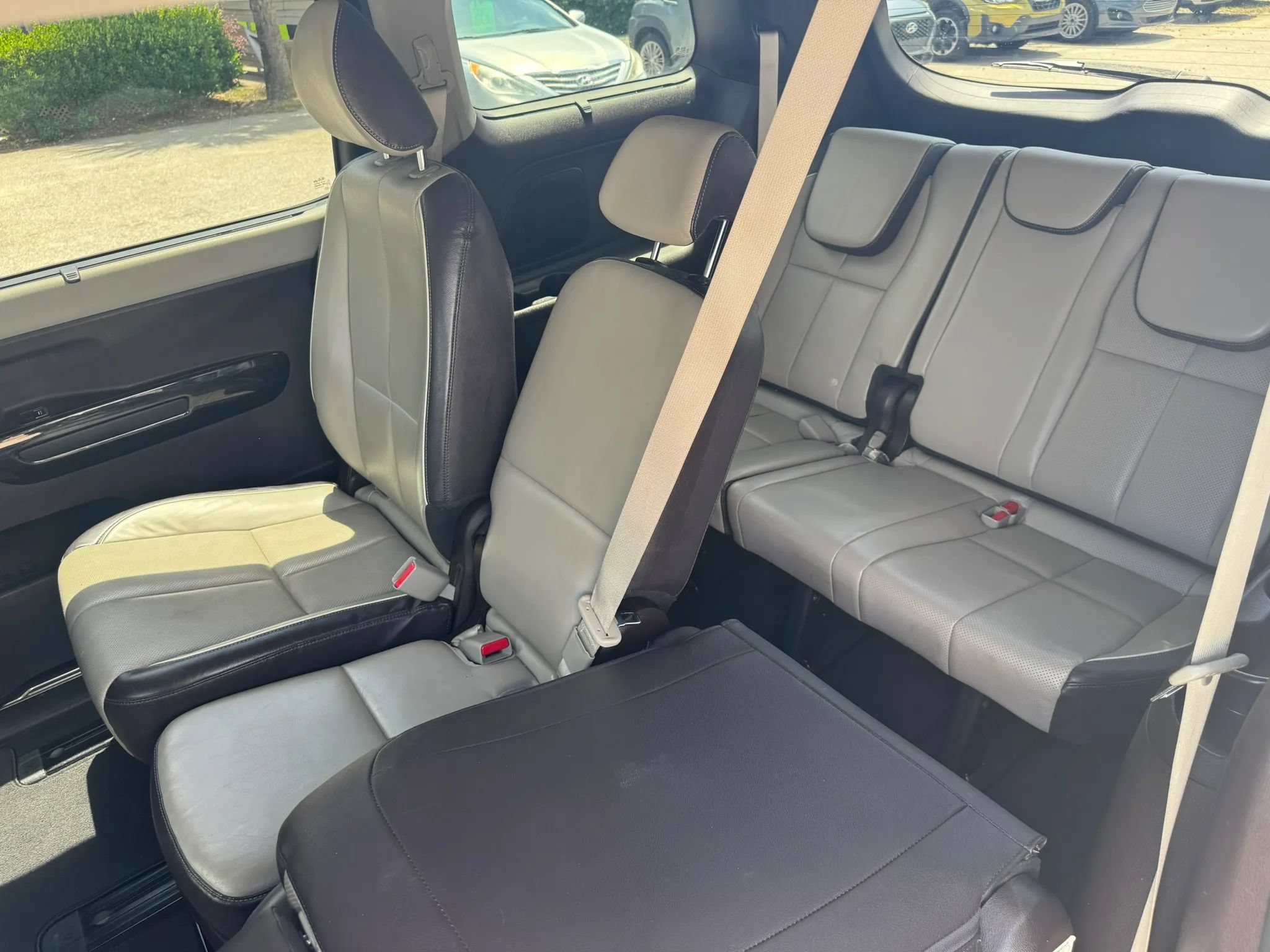 Used 2018 Kia Sedona SX Limited FWD image 24