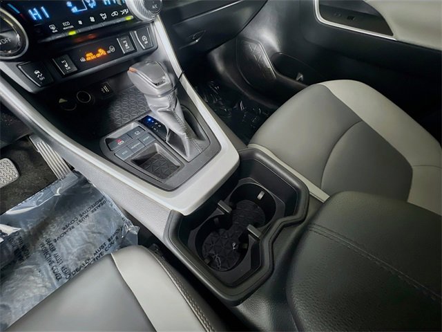 Used 2024 Toyota RAV4 XLE Premium image 24