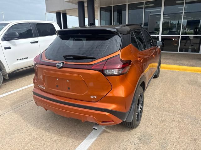 Used 2024 Nissan Kicks SR w/ SR Premium Package FWD image 7