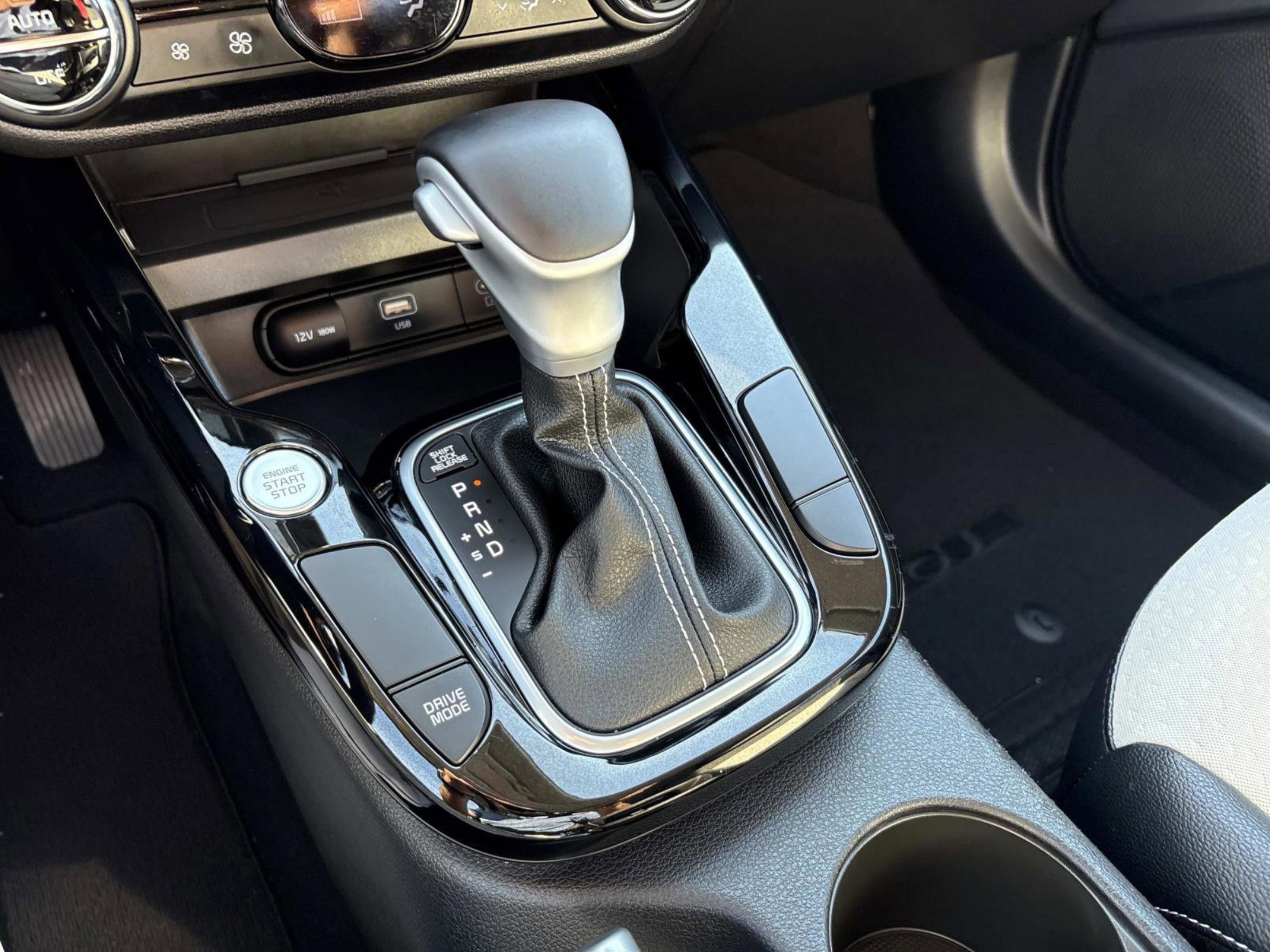 Used 2023 Kia Soul GT-Line image 26