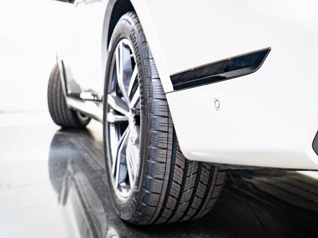 Used 2023 BMW X7 M60i w/ Executive Package AWD/4WD image 42