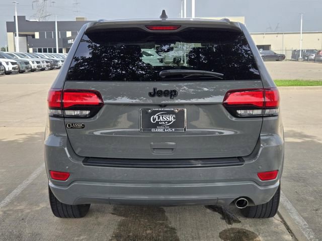 Used 2020 Jeep Grand Cherokee Altitude RWD image 5