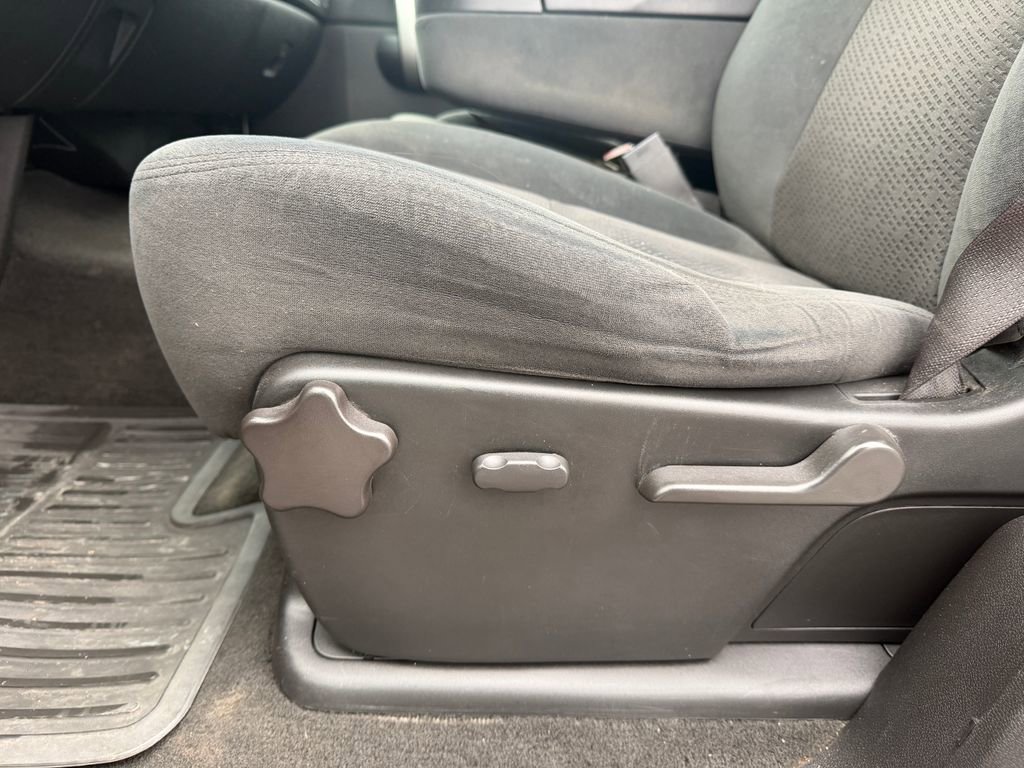 Used 2008 Chevrolet Silverado 1500 LT w/ Power Pack Plus image 16