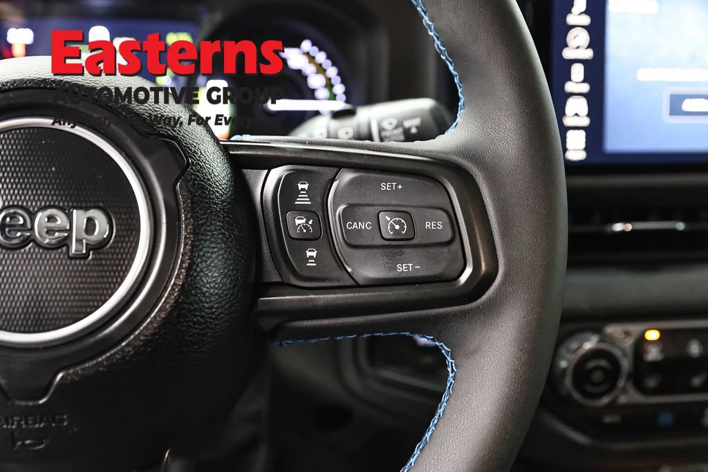 Used 2025 Jeep Wrangler Unlimited Rubicon 4xe w/ Safety Group image 16