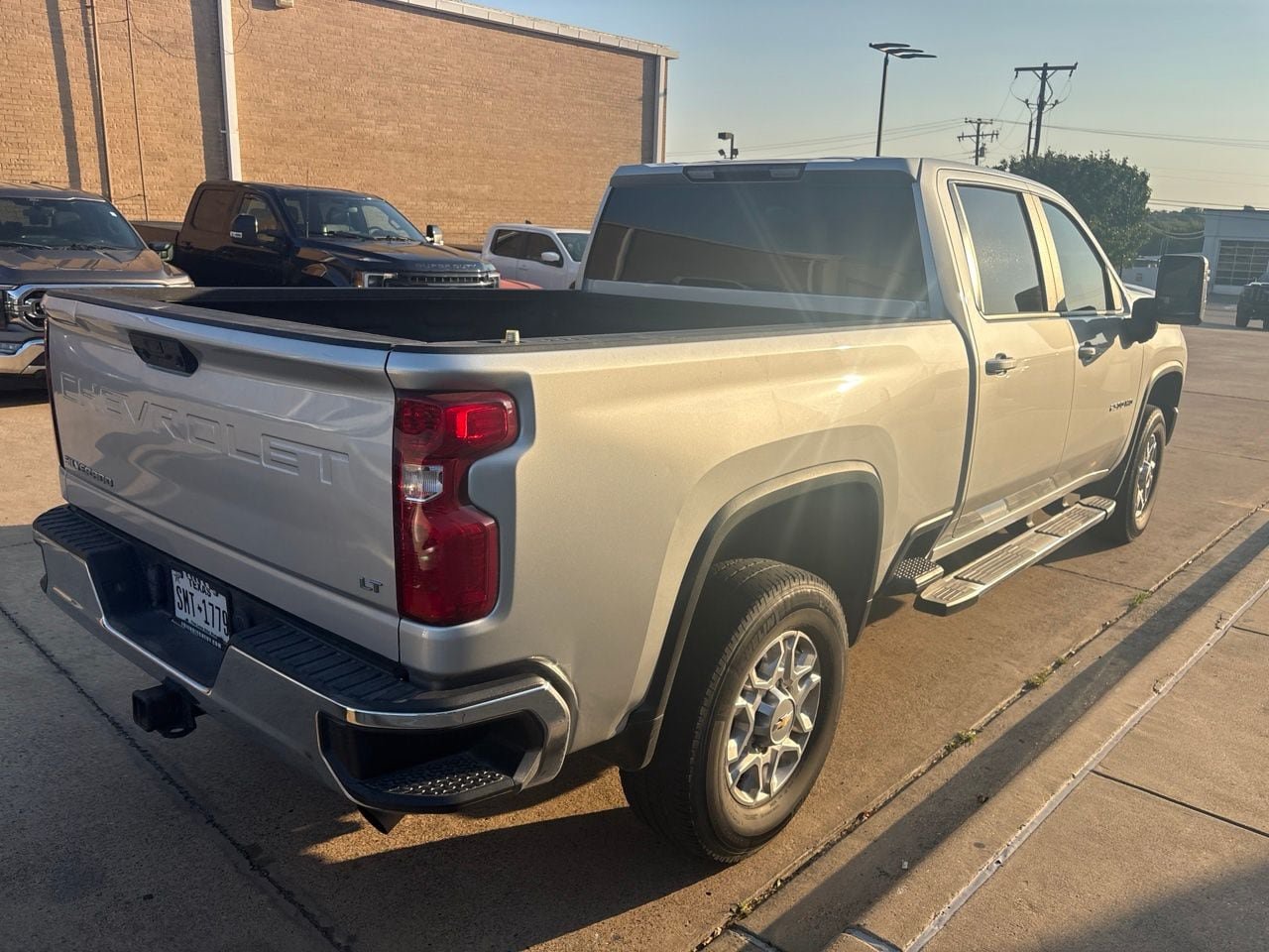Used 2022 Chevrolet Silverado 2500 LT w/ Convenience Package AWD/4WD image 19