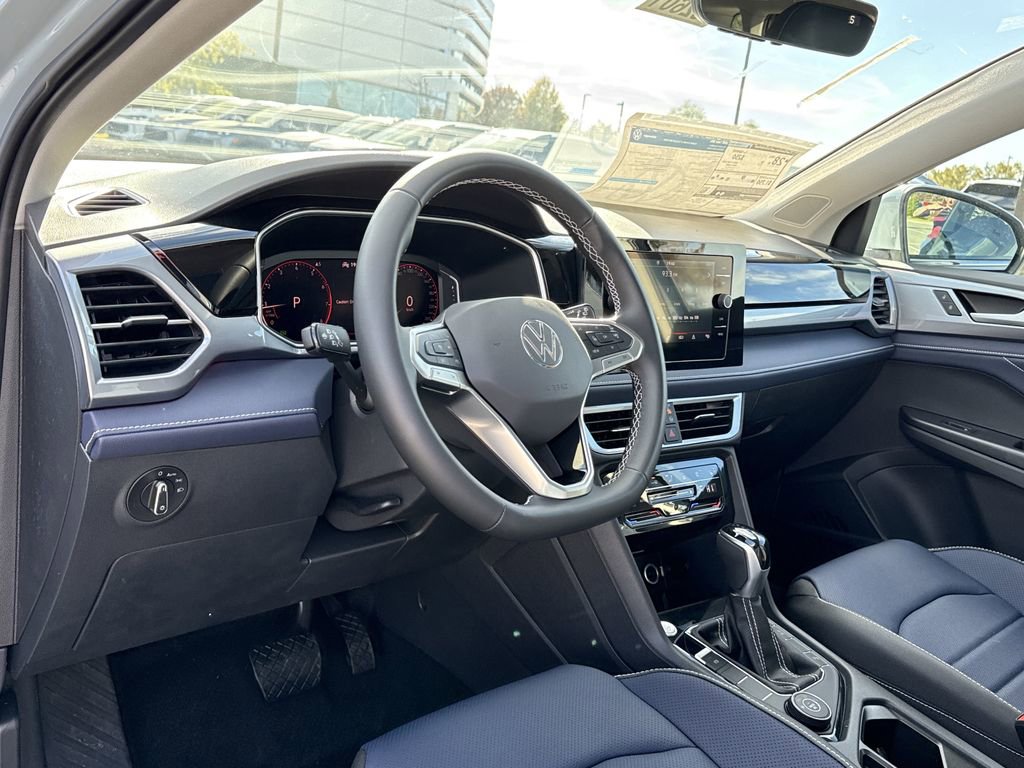 New 2026 Volkswagen Taos SEL image 10