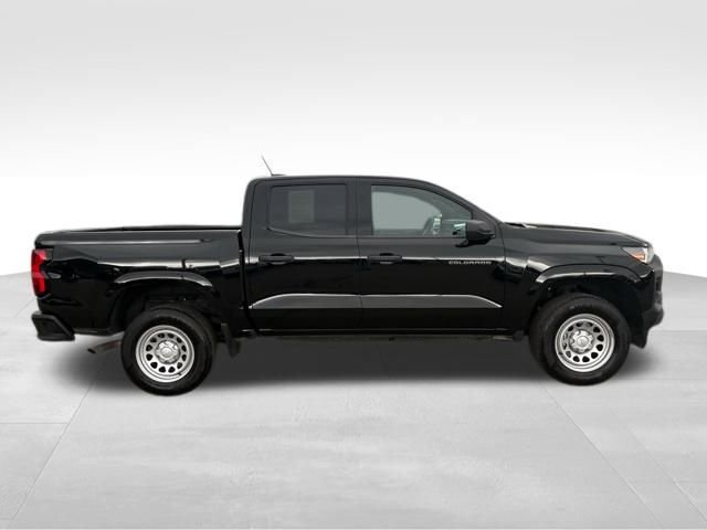 Used 2024 Chevrolet Colorado W/T image 8