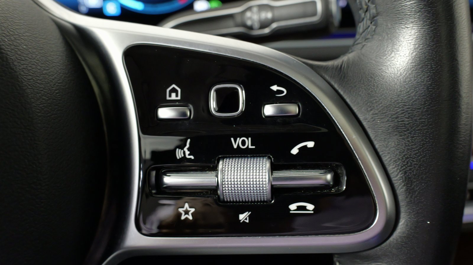 Used 2023 Mercedes-Benz GLE 350 4MATIC image 46