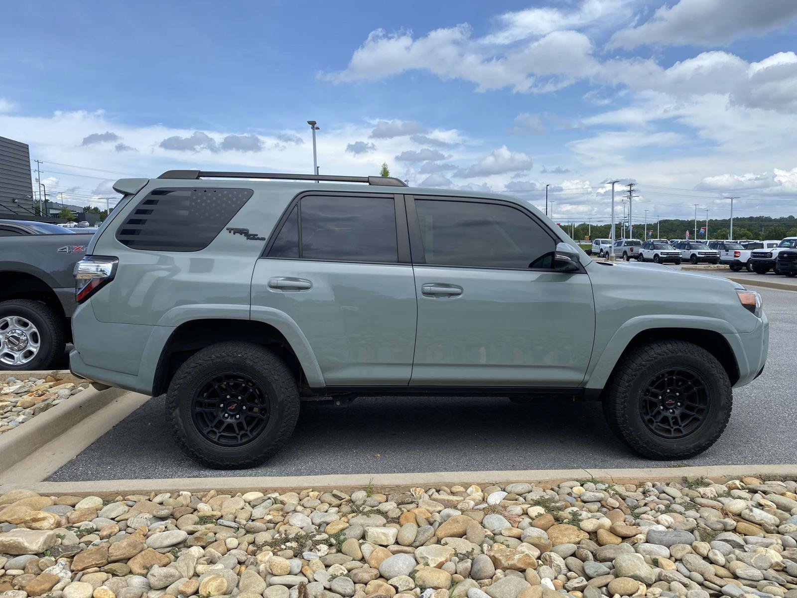 Used 2023 Toyota 4Runner TRD Off-Road Premium w/ Off Road Premium Plus Package AWD/4WD image 8
