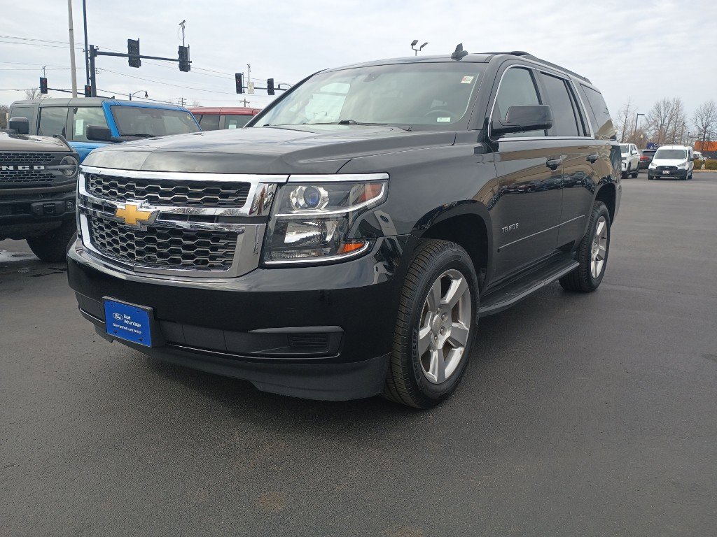 Used 2017 Chevrolet Tahoe LS w/ All-Season Package image 3