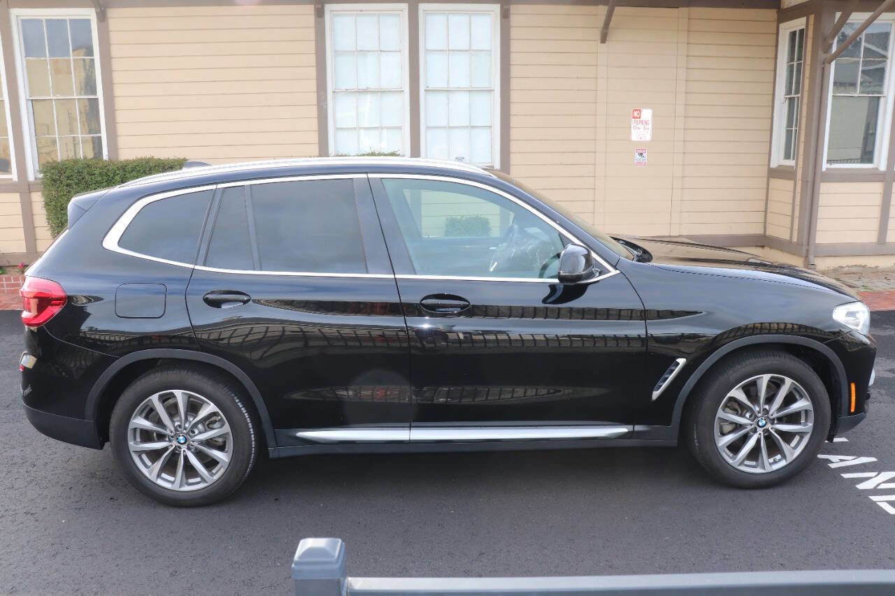 Used 2019 BMW X3 sDrive30i w/ Convenience Package image 9
