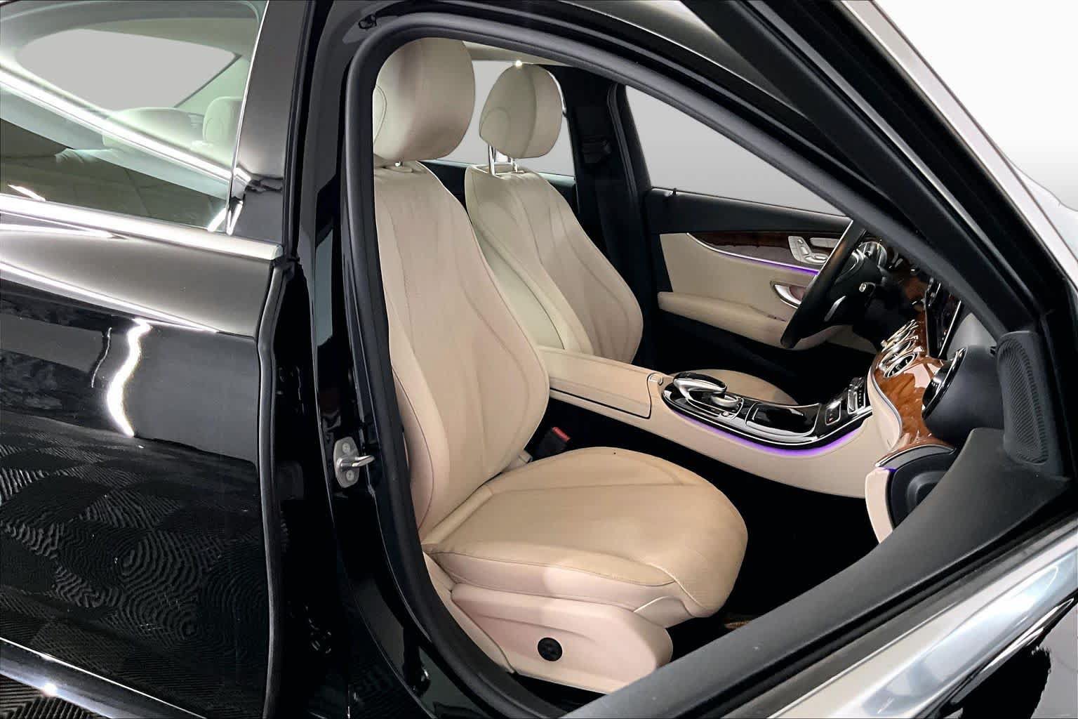 Certified 2018 Mercedes-Benz E 300 4MATIC image 8