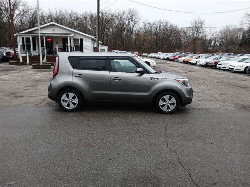 Used 2015 Kia Soul FWD image 7