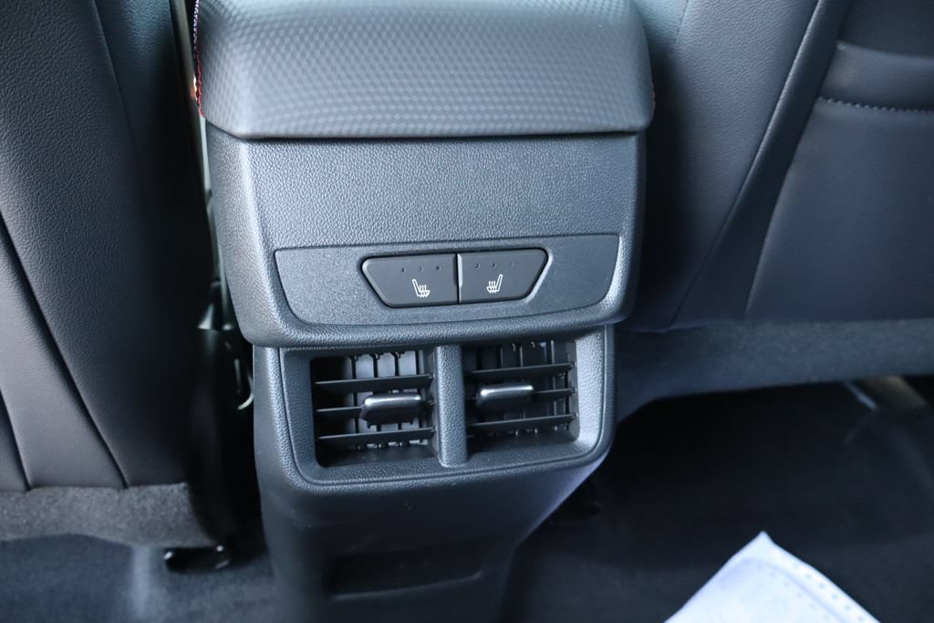 New 2026 Chevrolet Equinox RS w/ Convenience Package III AWD/4WD image 22