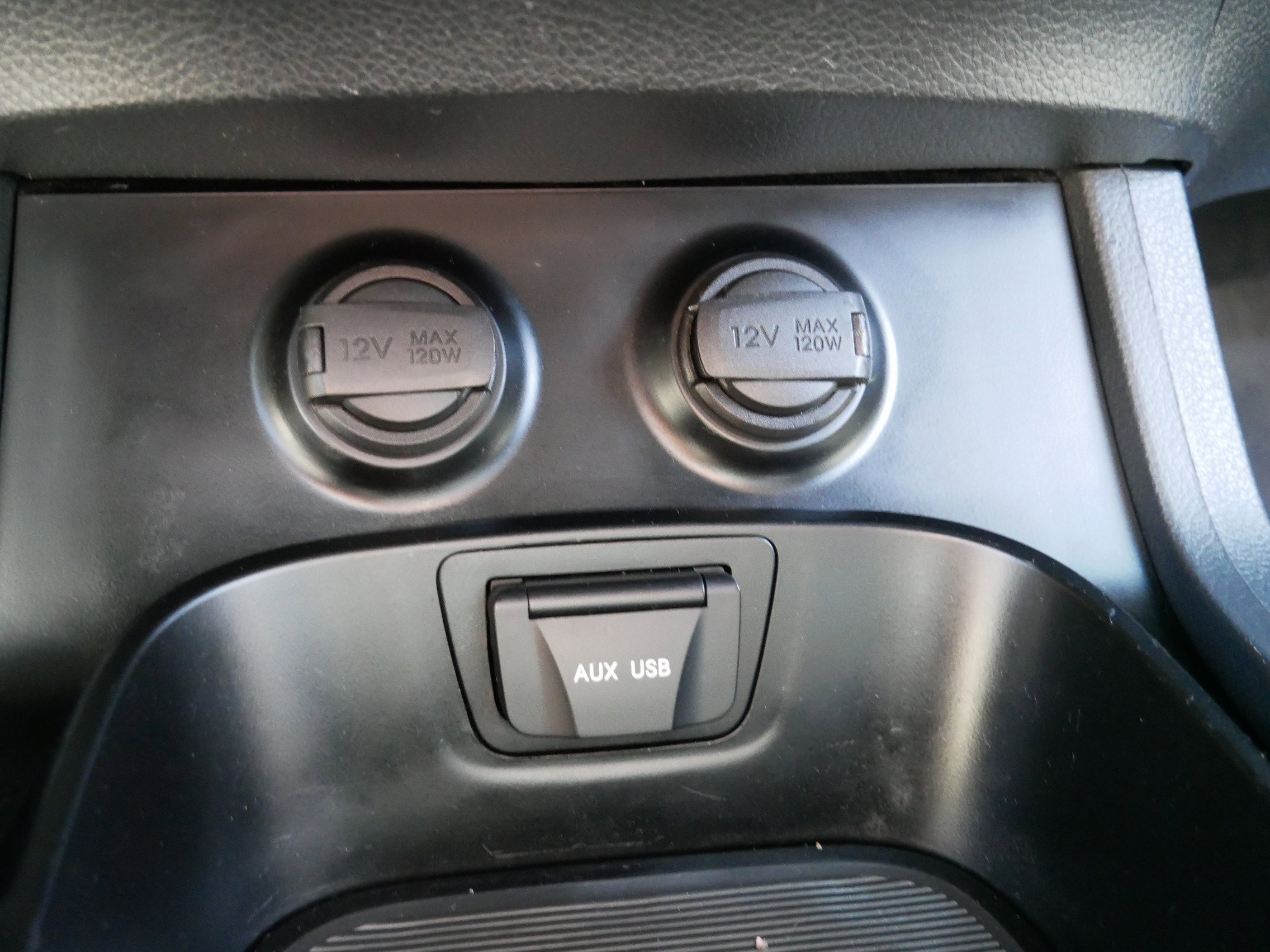 Used 2016 Hyundai Santa Fe Sport AWD/4WD image 24