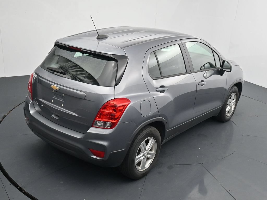 Used 2020 Chevrolet Trax LS FWD image 15