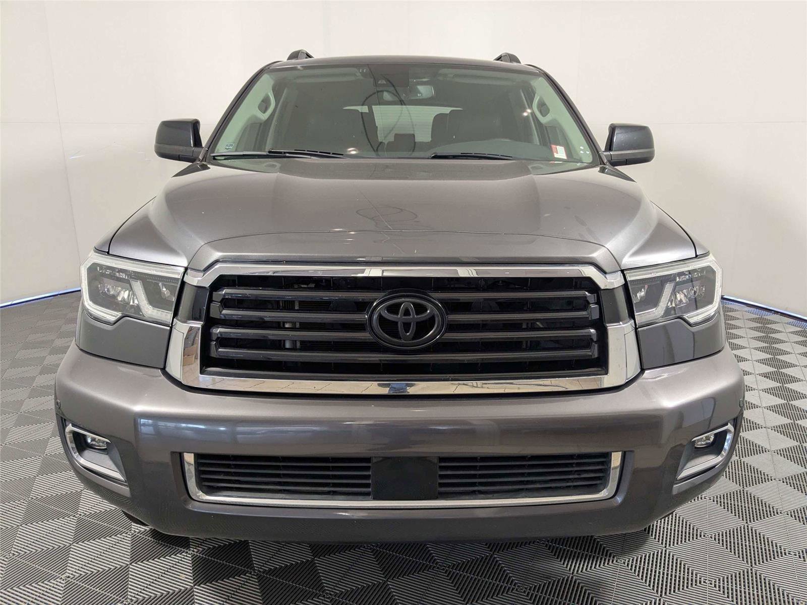 Used 2020 Toyota Sequoia TRD Sport w/ TRD Sport Premium Package AWD/4WD image 3