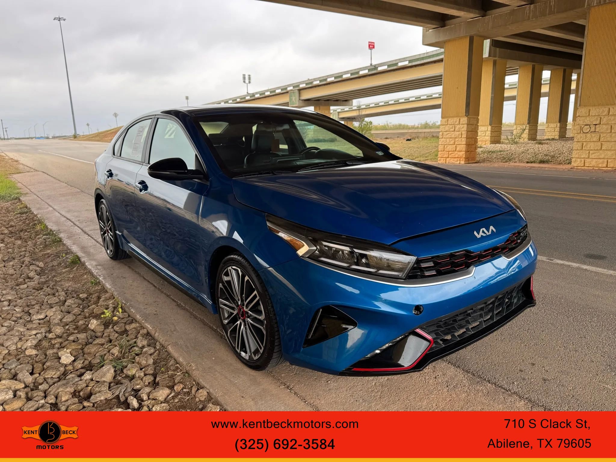 Used 2023 Kia Forte GT image 1