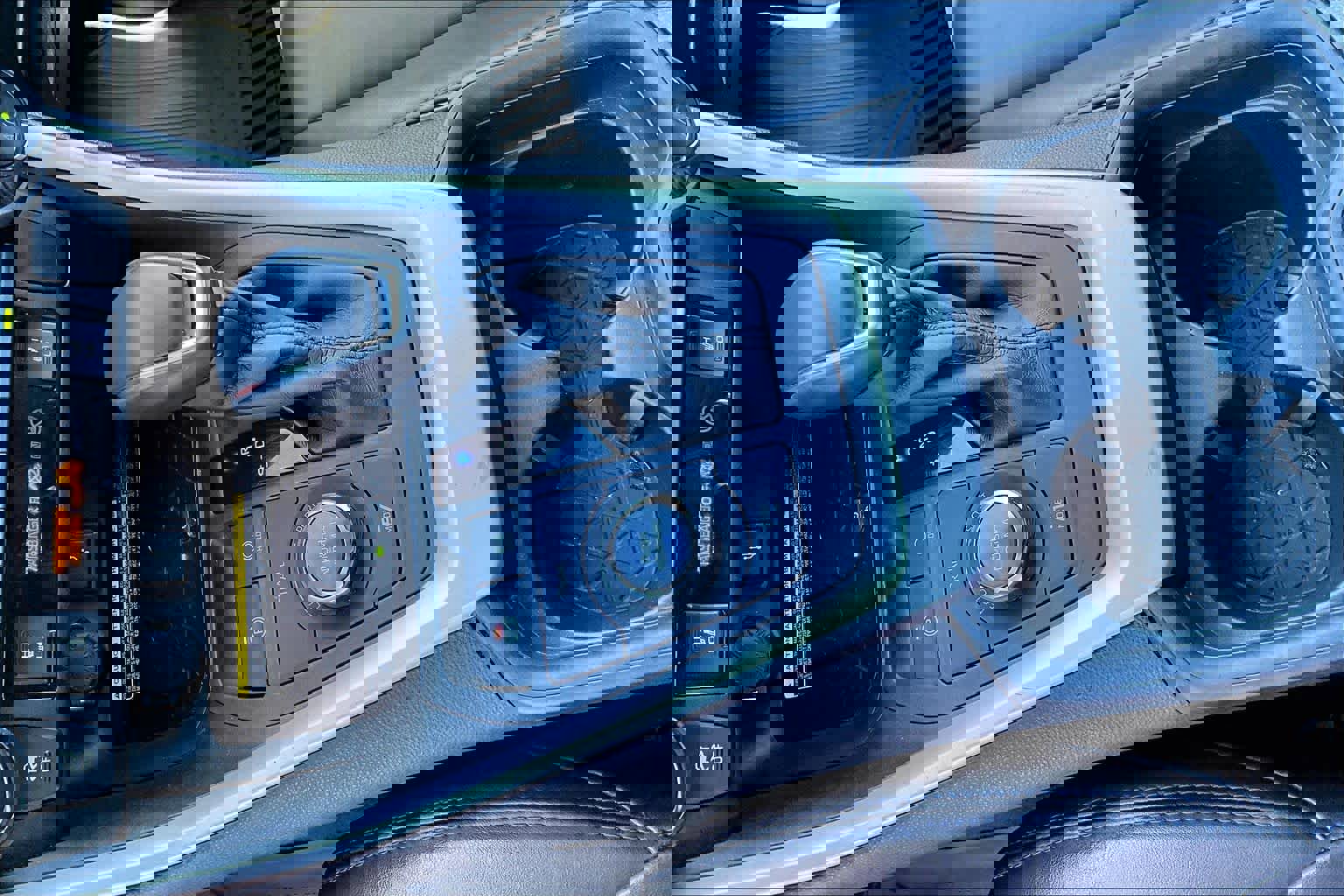 Used 2021 Toyota RAV4 XSE image 16