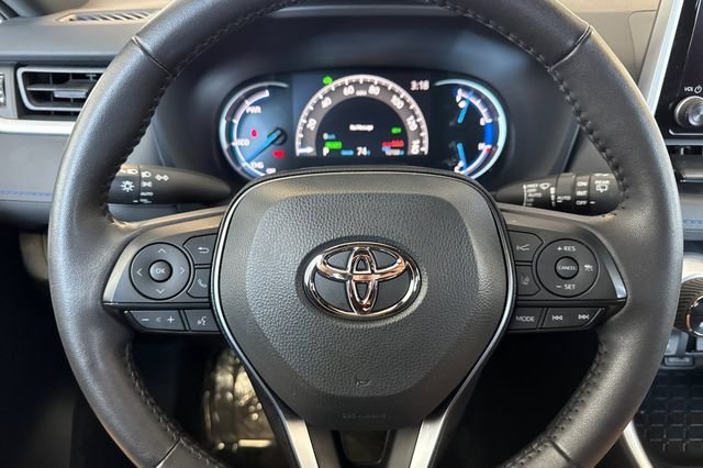 Used 2025 Toyota RAV4 SE w/ Convenience Package AWD/4WD image 28