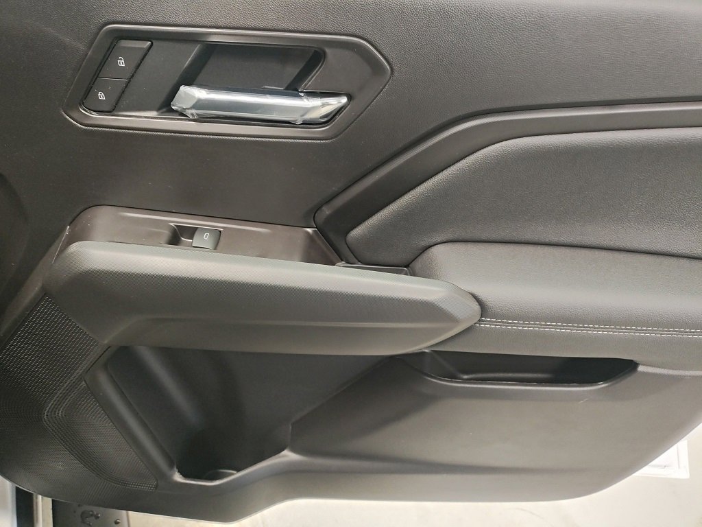 New 2026 GMC Canyon Elevation w/ Convenience Package image 9