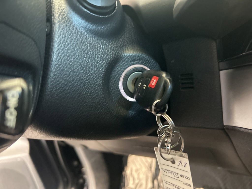 Used 2017 Toyota Tacoma SR5 w/ Tow Package image 44