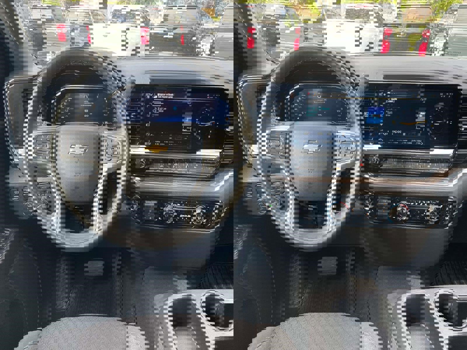 Used 2025 Chevrolet Silverado 1500 LT image 11