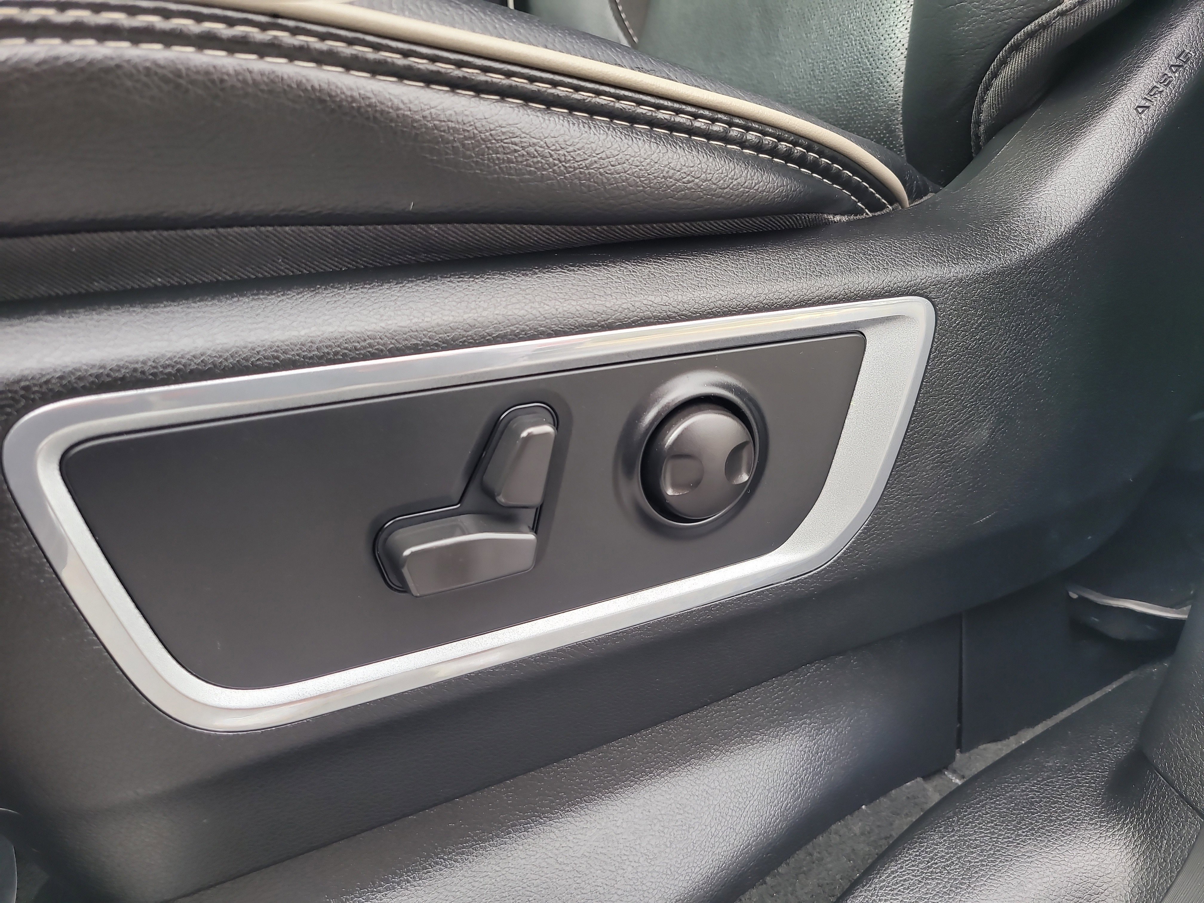 Used 2022 RAM 1500 Laramie image 18