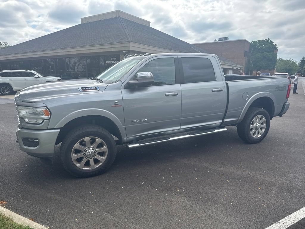 Used 2022 RAM 2500 Laramie AWD/4WD image 6