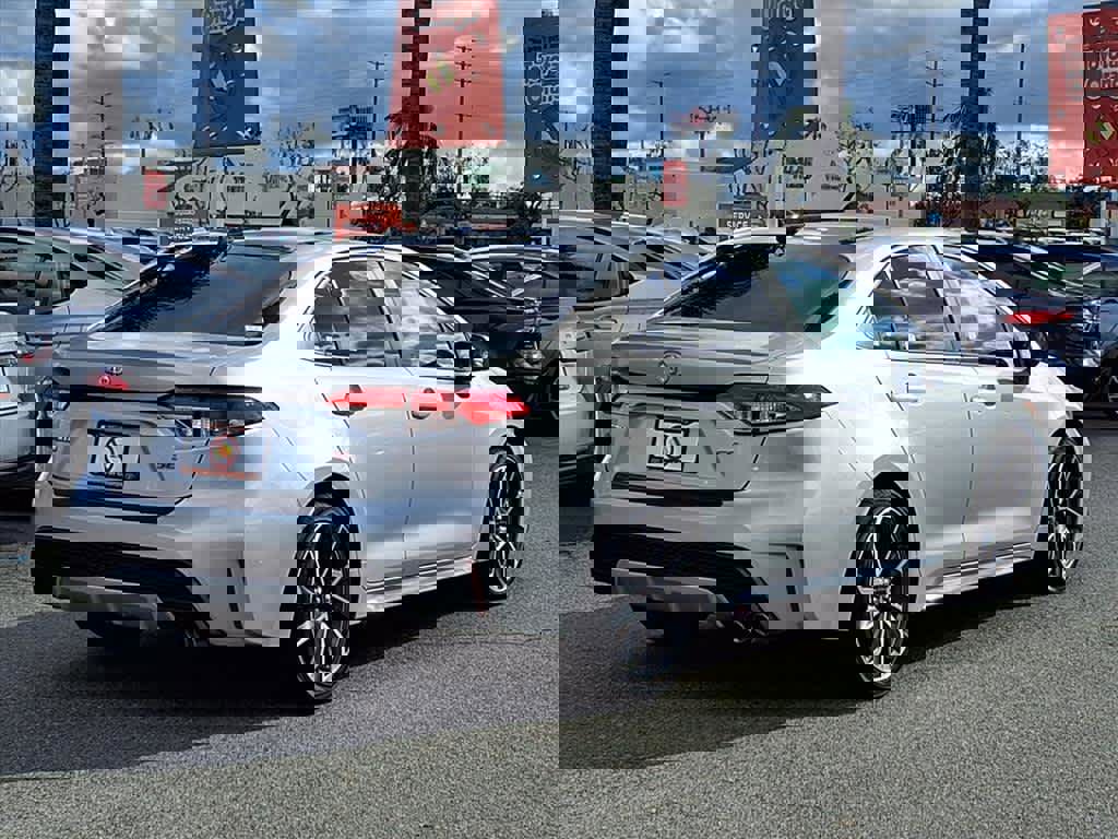 Certified 2022 Toyota Corolla SE image 4